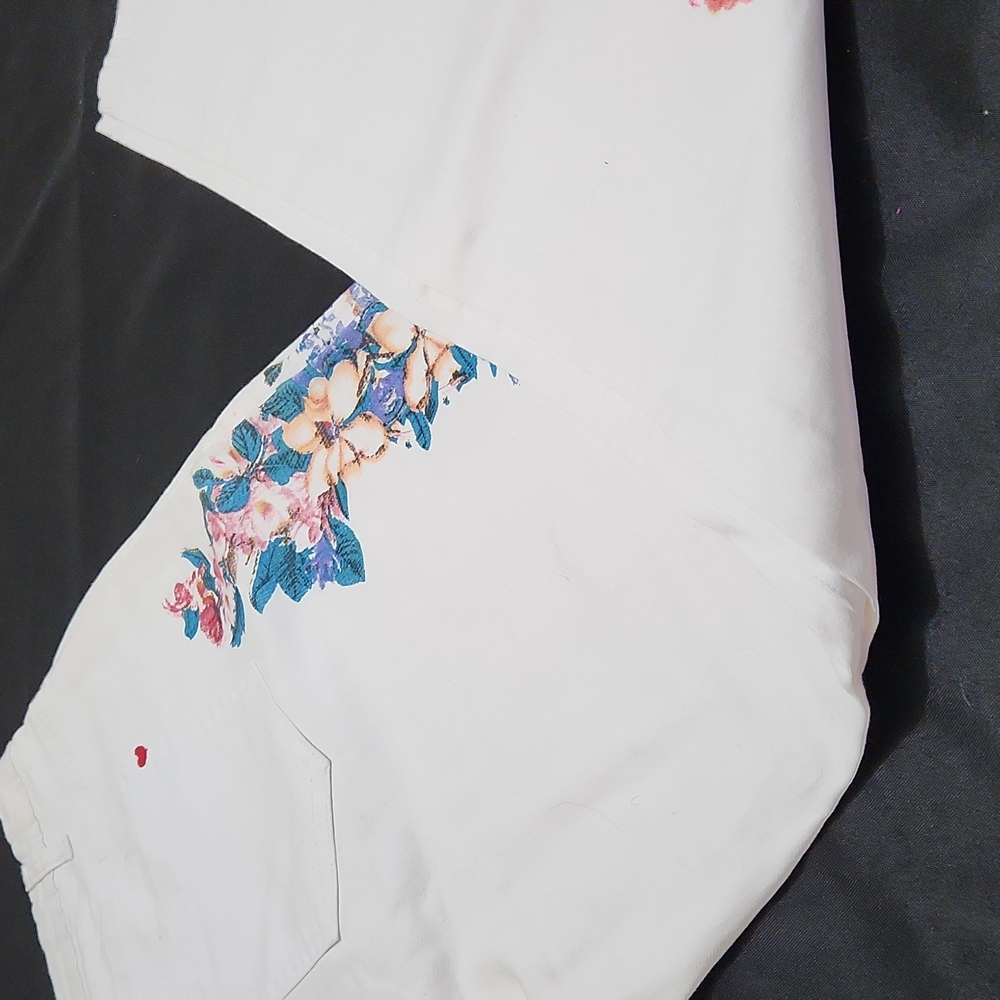 Denim 24/7 Brand floral striped jeans size 18W. NEVER WORN